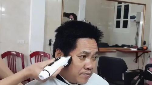 理发师大叔爆料视频大全,揭秘视频大全背后的故事 第2张 理发师大叔爆料视频大全,揭秘视频大全背后的故事 第2张